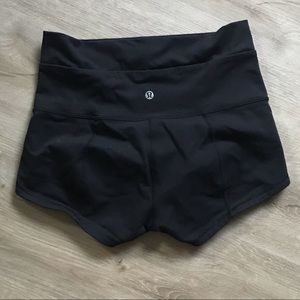 Lululemon Wunder Under shorts no size tag